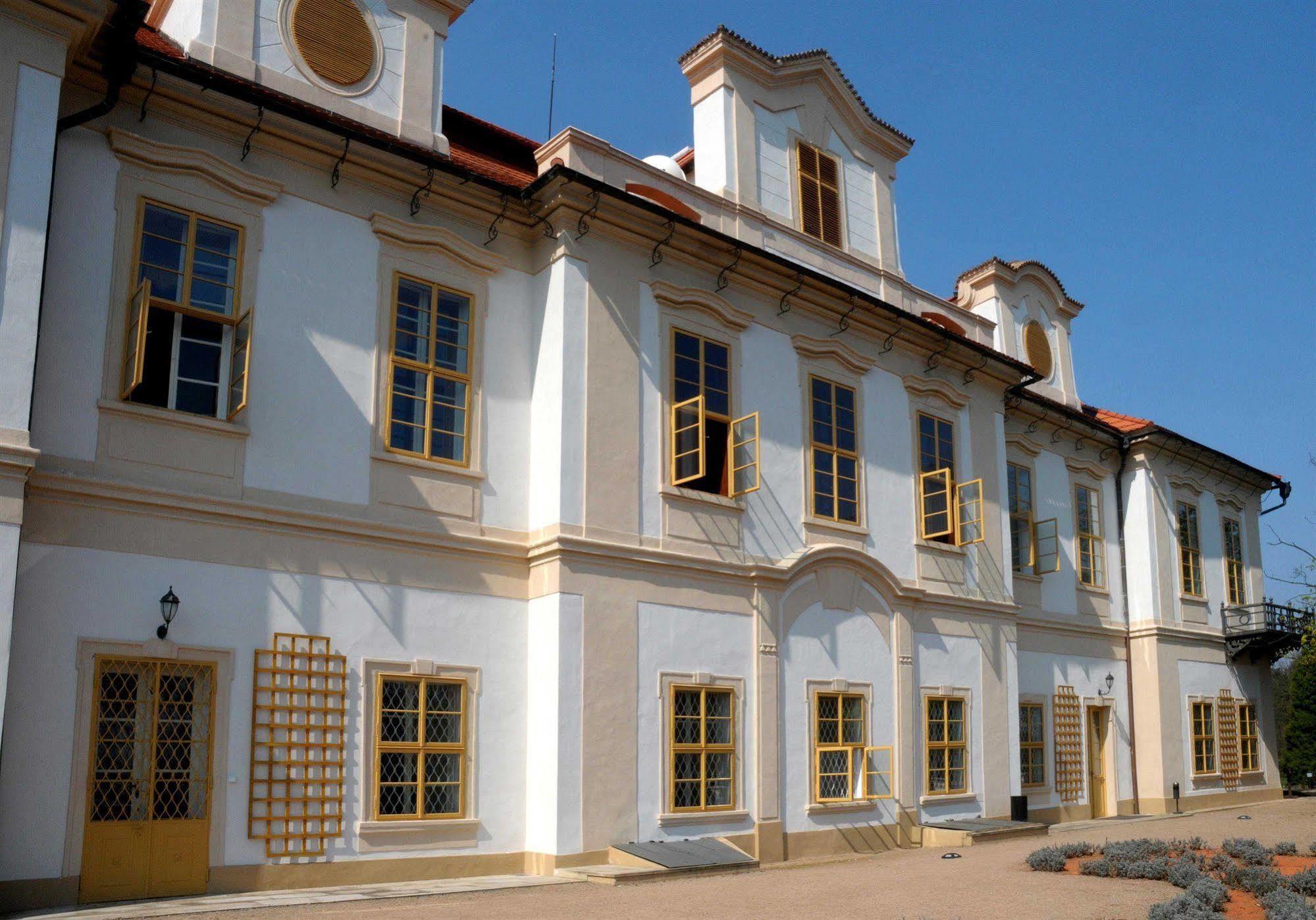 Chateau Loucen Garden Retreat Exterior foto