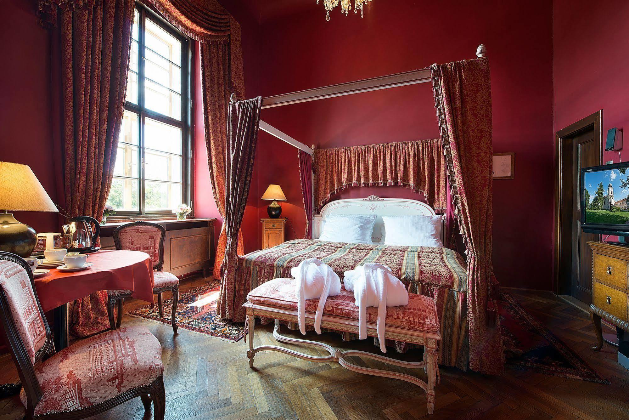 Chateau Loucen Garden Retreat Exterior foto
